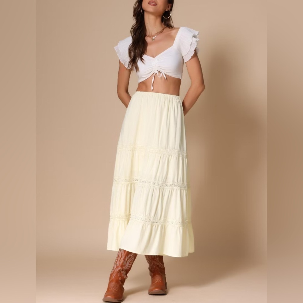 Windsor Cream Front Slit Tiered Maxi Skirt S